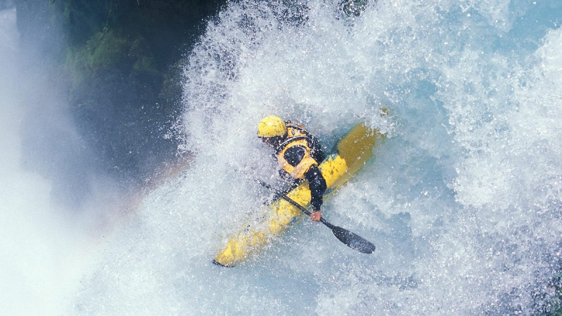欧冠小组赛：皇马3比0击败法兰克福 巴尔韦德远射再成“欧冠特供”